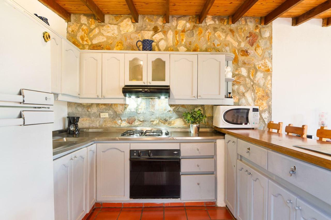 הוילה Guatapé La Casa De Piedra מראה חיצוני תמונה