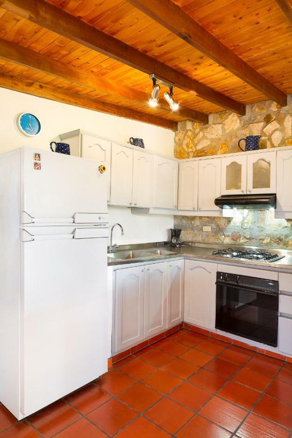 הוילה Guatapé La Casa De Piedra מראה חיצוני תמונה